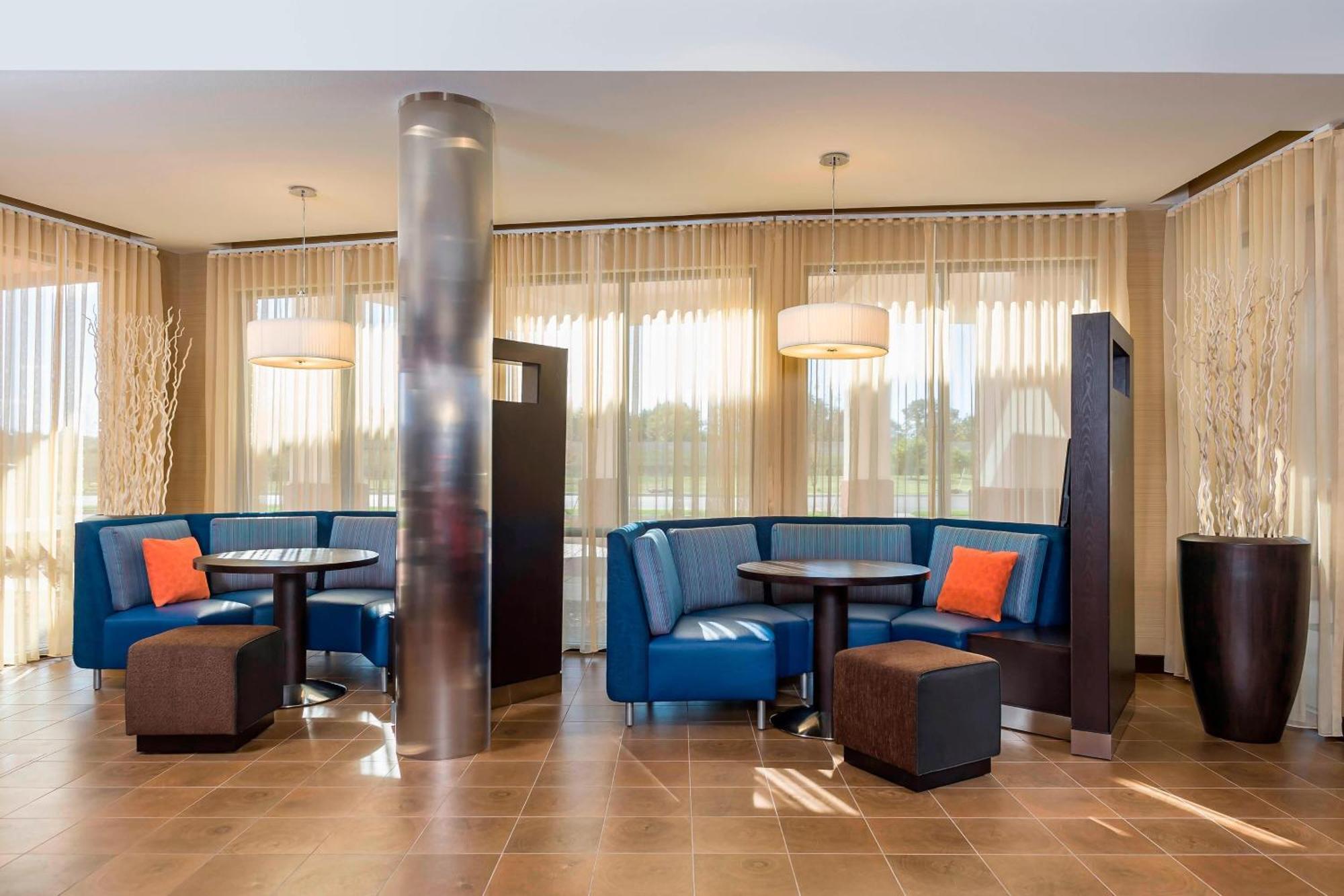 Courtyard By Marriott Kalamazoo Portage Exterior foto